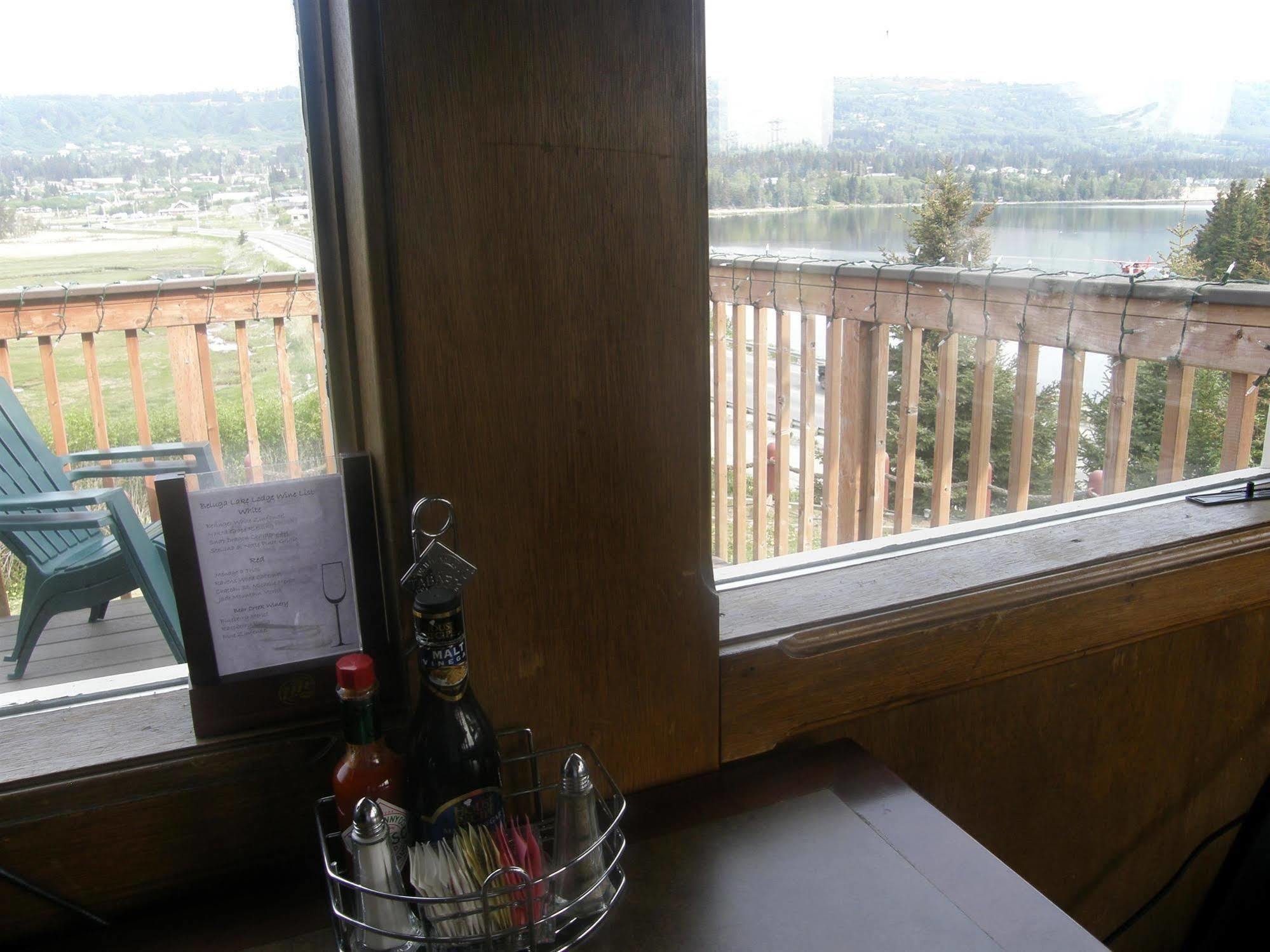Beluga Lake Lodge Хомер Экстерьер фото