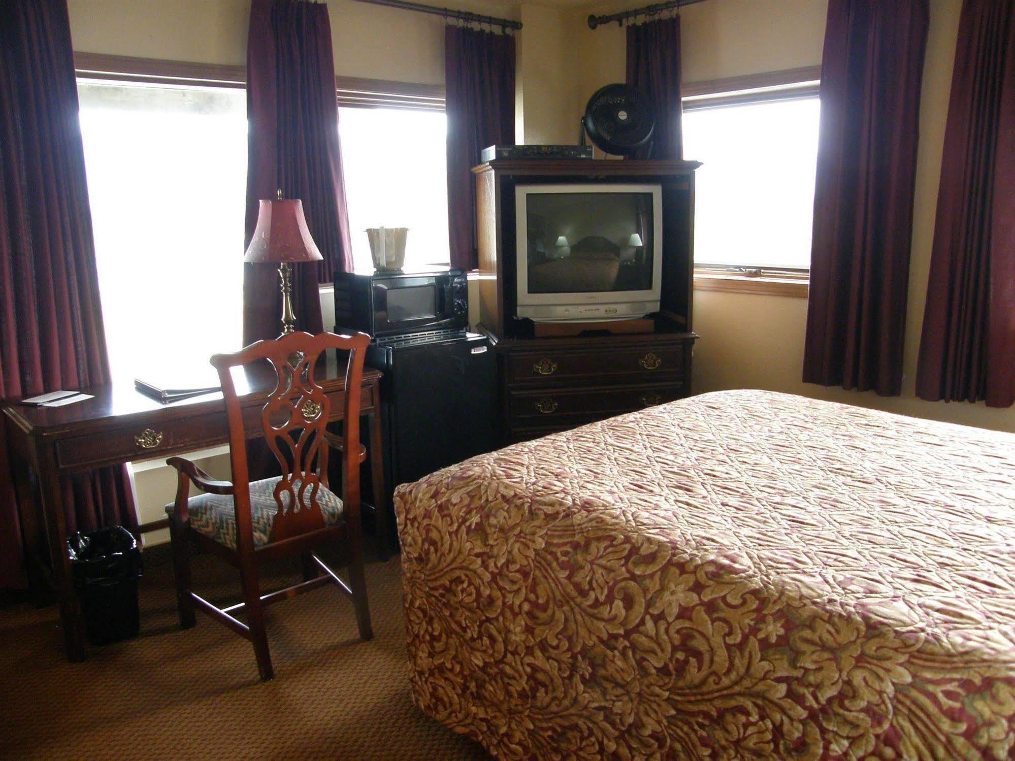 Beluga Lake Lodge Хомер Экстерьер фото