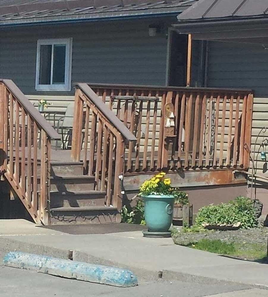 Beluga Lake Lodge Хомер Экстерьер фото